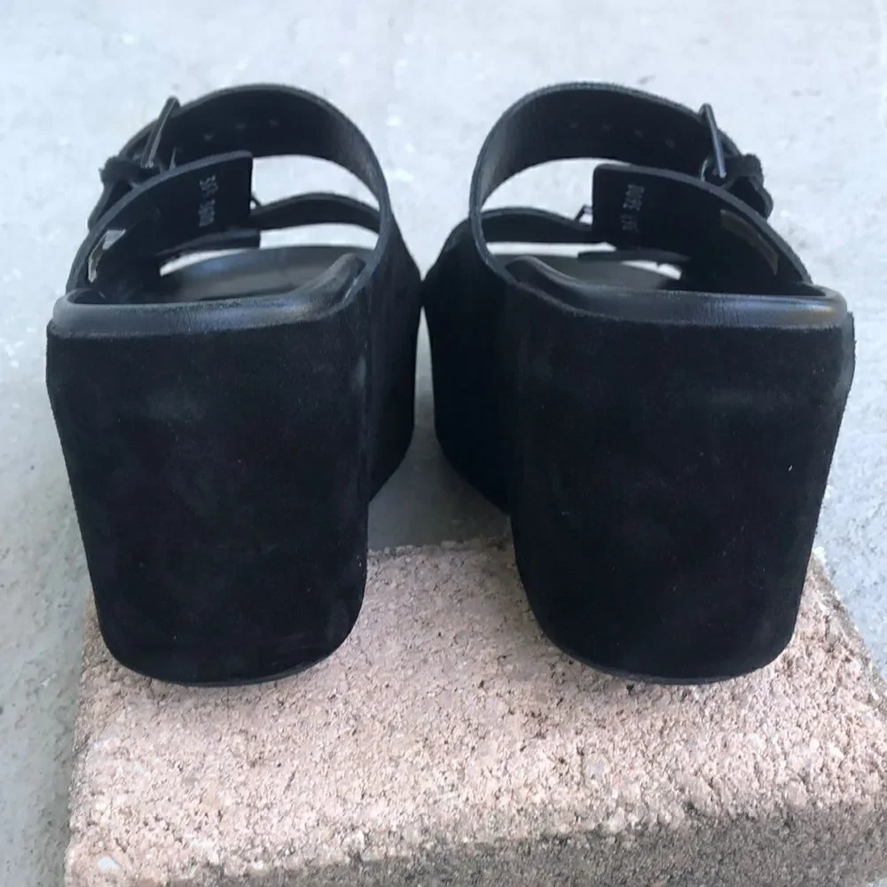 Robert Clergerie brushed suede look